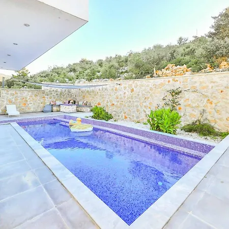 Sloe Kalkan